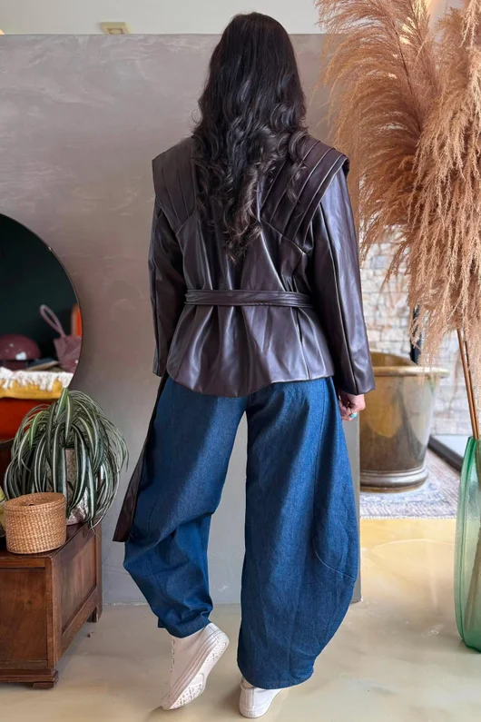 Benatar Pleat Shoulder Jacket Deep Burgundy